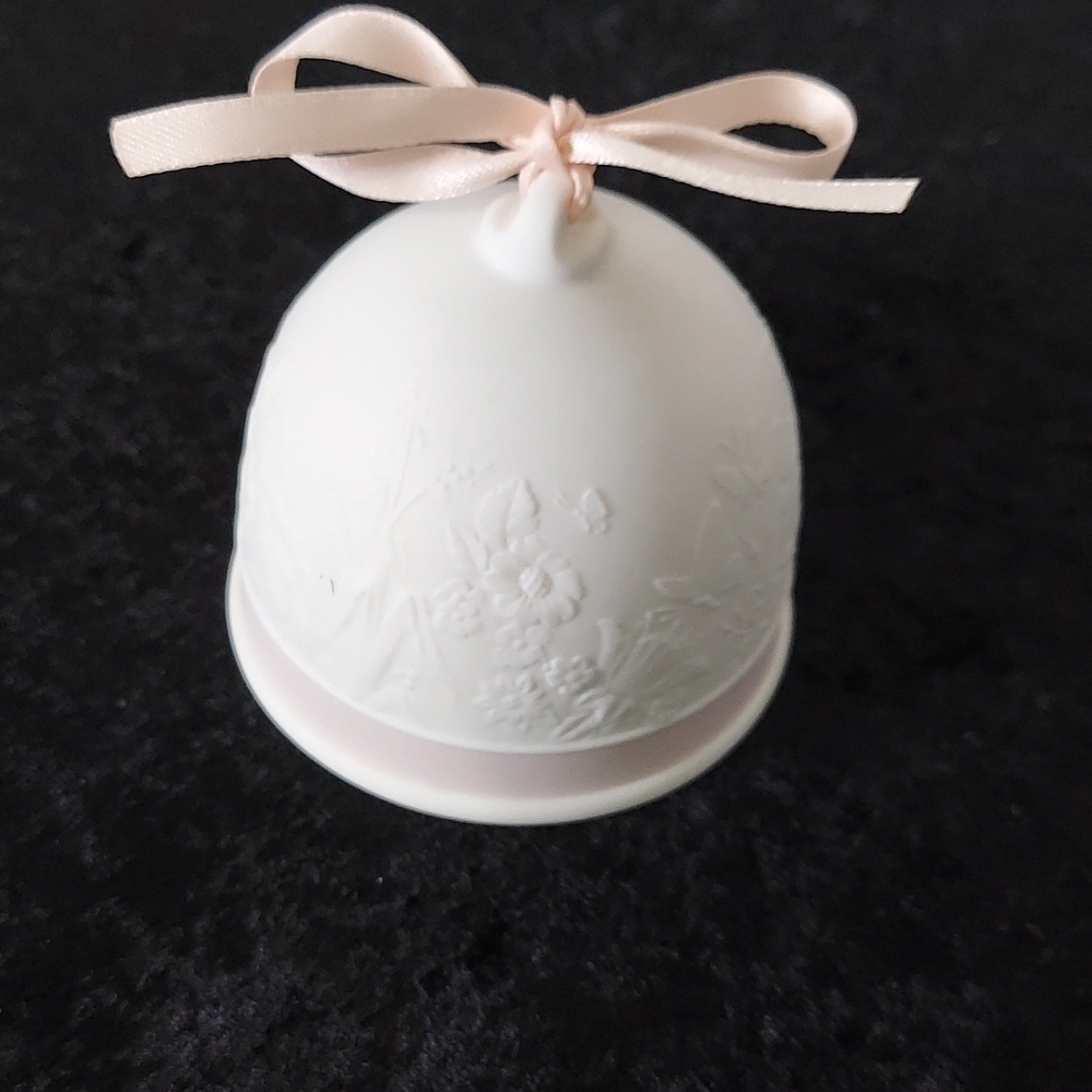 LLADRO CHRISTMAS BELL - Picture 2 of 4